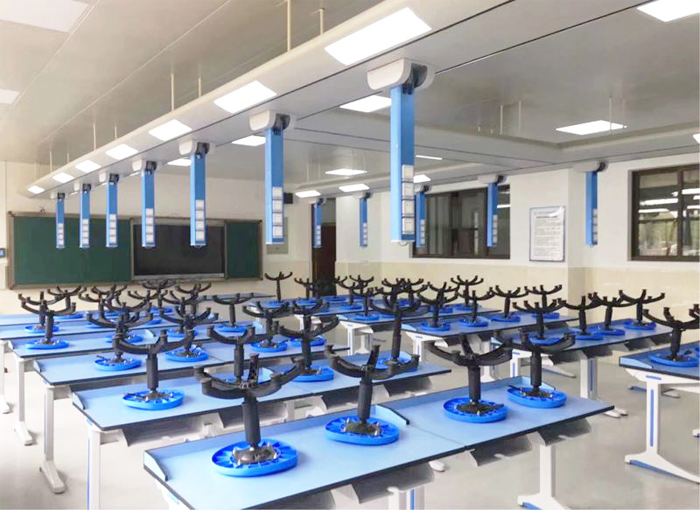 中学化学实验室